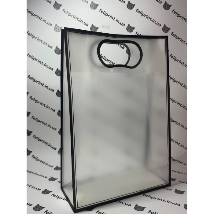 Пакет банан ПВХ з чорним кантом 35×24 см з логотипом