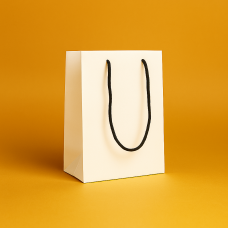 Пакет ламінований 15х20х8см БІЛИЙ з шнурком або атласною стрічкою та логотипом