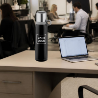 Termos „Moon” TM Discover 600 ml z logo (czarny błyszczący)