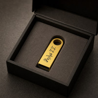 Флешка металева 32 GB золотиста з лазерним гравіюванням