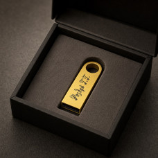 Флешка металева 32 GB золотиста з лазерним гравіюванням